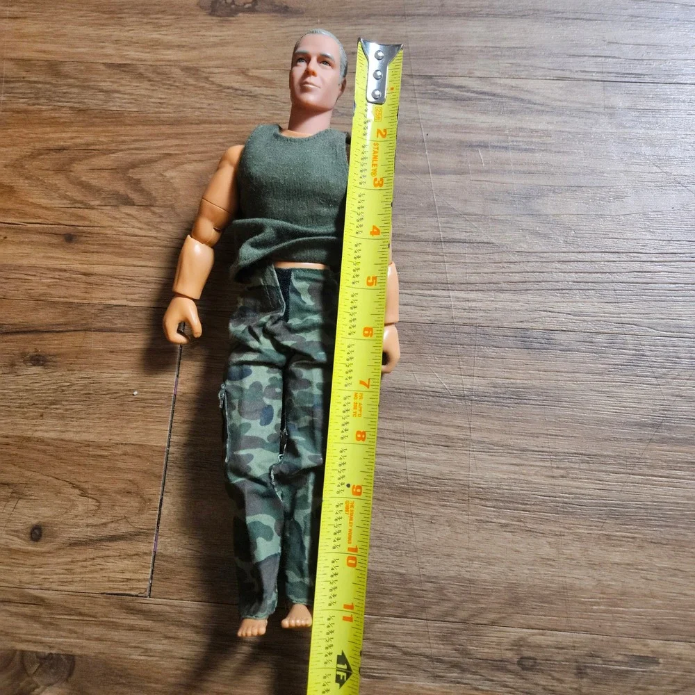 Vintage GI Joe World Peacekeeper Action Figure Soldier 11